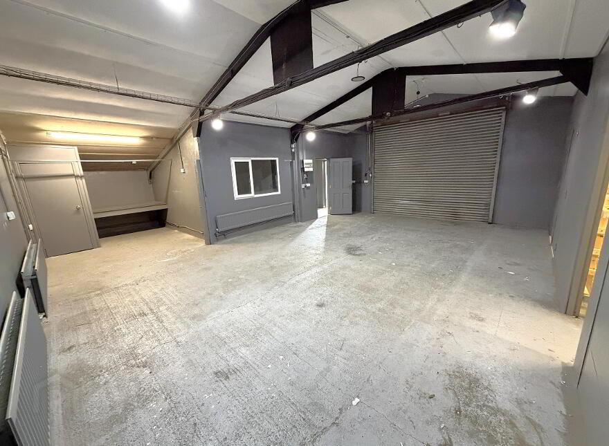 Unit 1 Tullyard Road, Lisburn, BT27 5JN
