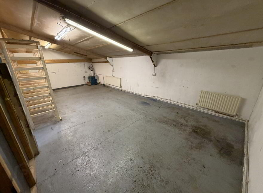 Unit 1 Tullyard Road, Lisburn, BT27 5JN
