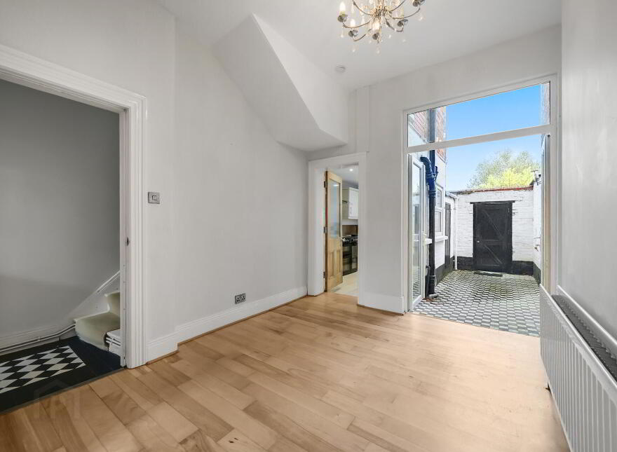 70 Ardenlee Avenue, Belfast, BT6 0AB