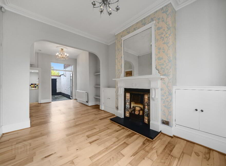 70 Ardenlee Avenue, Belfast, BT6 0AB