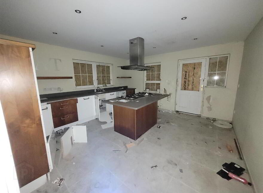 8 Demesne View, Downpatrick, BT30 6WH