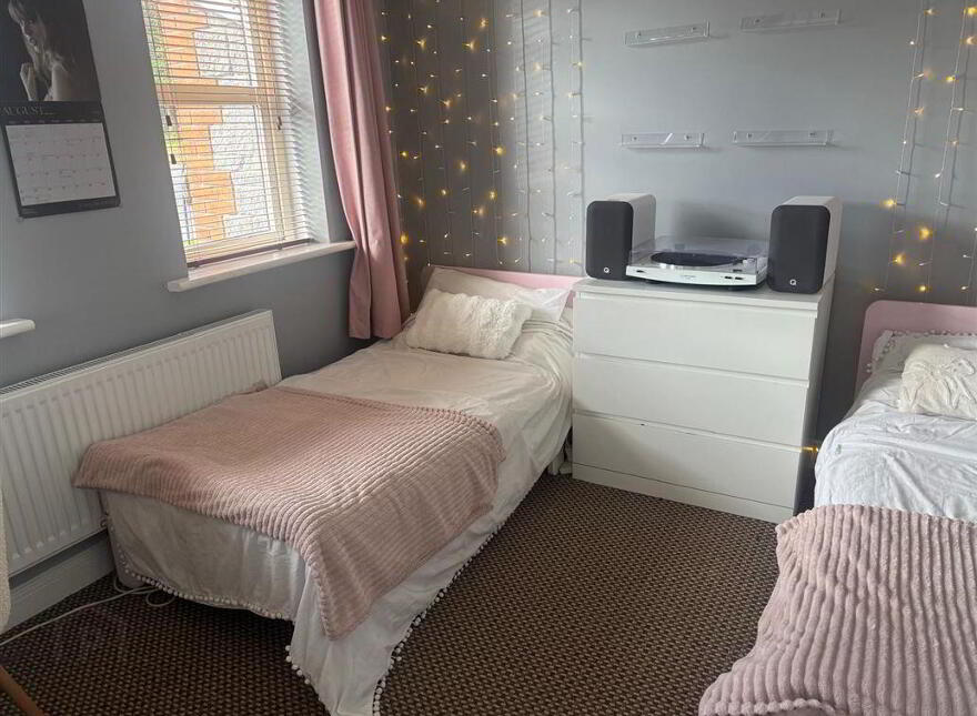 19 Headfort Grove, Virginia, A82NY86
