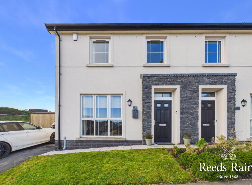 32 Mealough Drive, Carryduff, Belfast, BT8 8SH