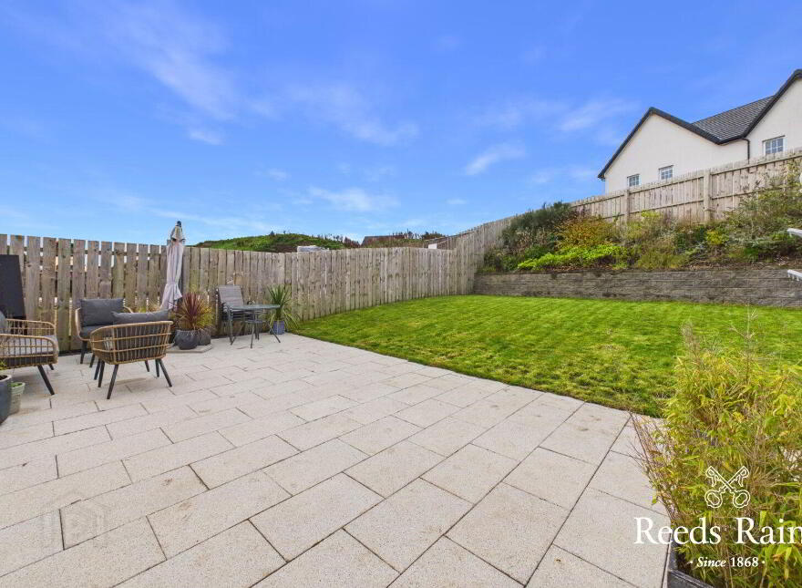 32 Mealough Drive, Carryduff, Belfast, BT8 8SH