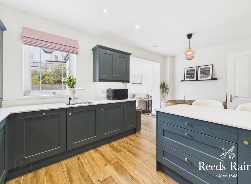 32 Mealough Drive, Carryduff, Belfast, BT8 8SH
