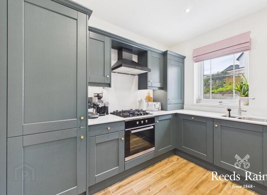 32 Mealough Drive, Carryduff, Belfast, BT8 8SH
