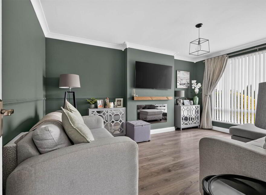 40 Cairnshill Park, Belfast, BT8 6RG