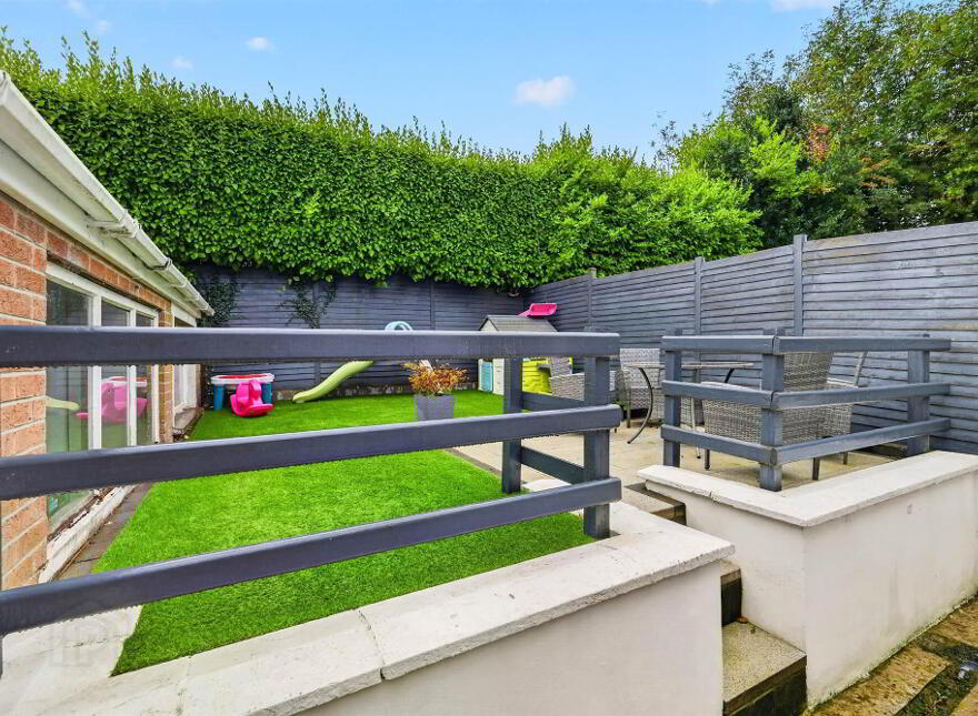 40 Cairnshill Park, Belfast, BT8 6RG