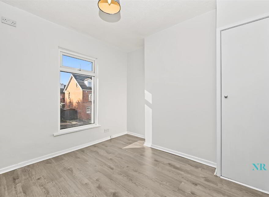 71 Ballynahinch Road, Lisburn, BT27 5EZ