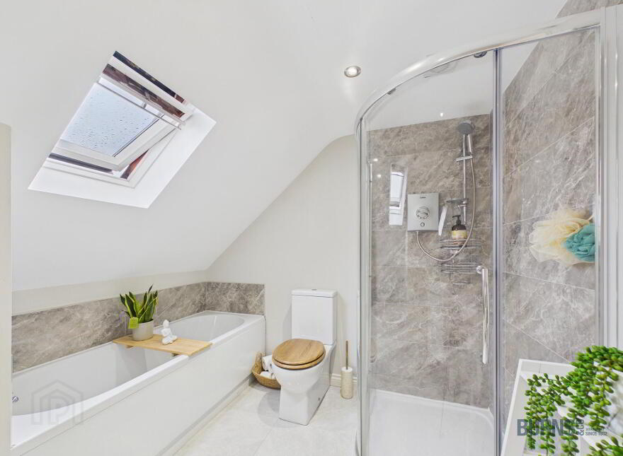 55 Tamnadeese Road, Castledawson, BT45 8DW