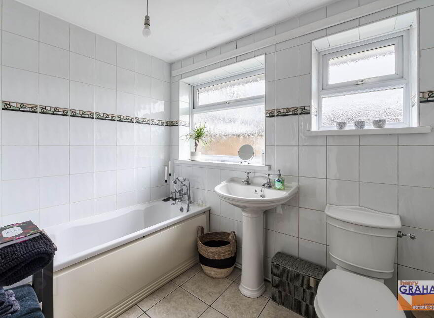 19 Fulmar Avenue, Lisburn, BT28 3HS