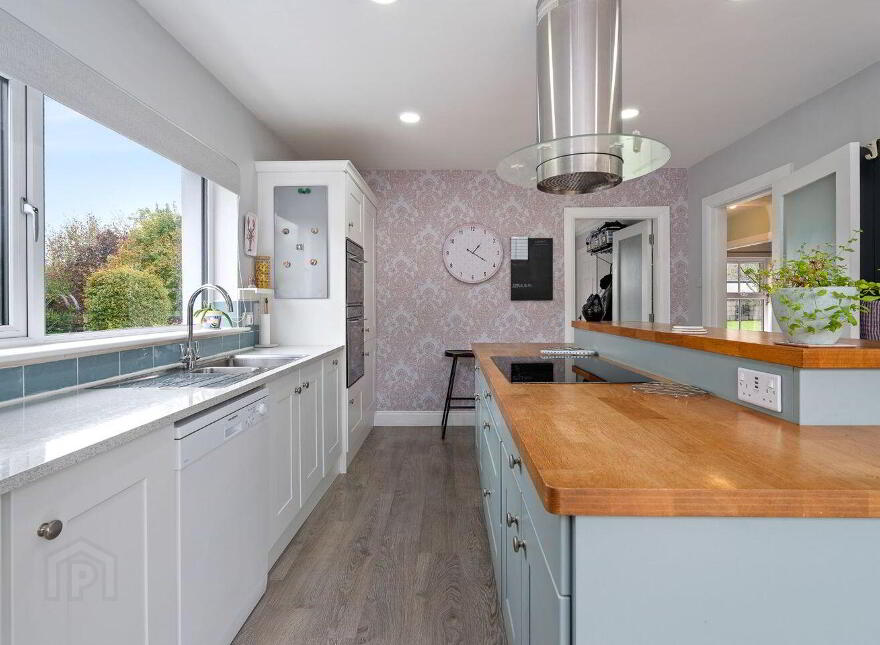 2 Rose Hill, Carrigaline, P43CD86
