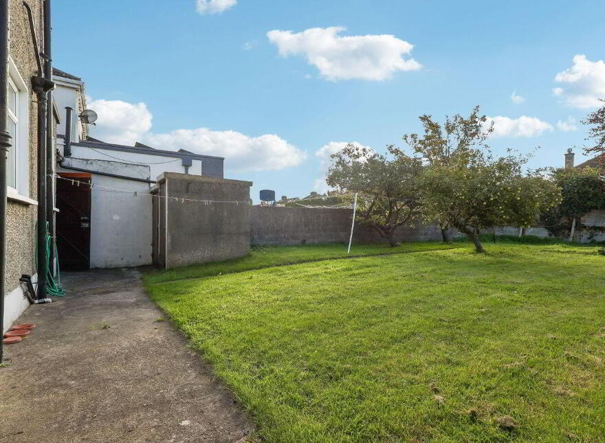 30 Pinewood Avenue, Dublin 11, D11YY96