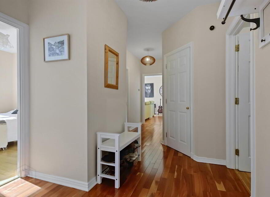 Apt 28, Pilot Place, Belfast, BT1 3AG