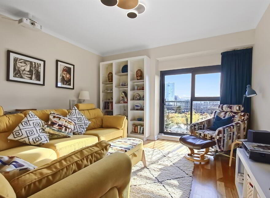 Apt 28, Pilot Place, Belfast, BT1 3AG