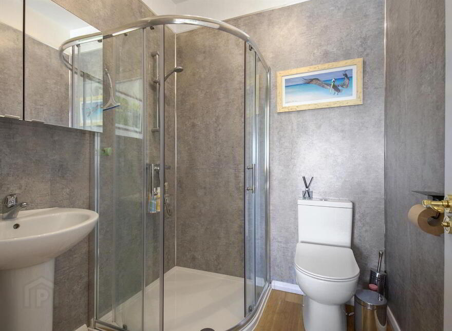 Apt 28, Pilot Place, Belfast, BT1 3AG