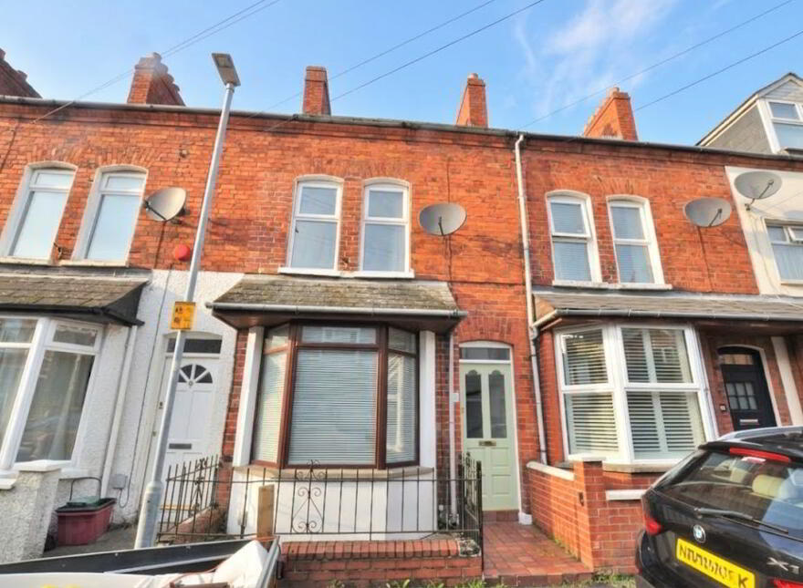7 Clarendon Avenue, Belfast, BT5 5JT photo