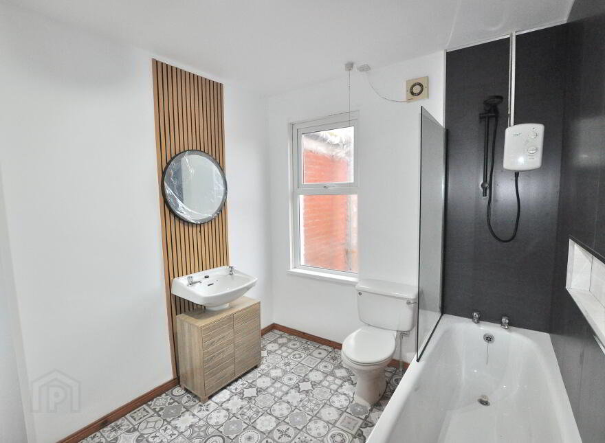 7 Clarendon Avenue, Belfast, BT5 5JT