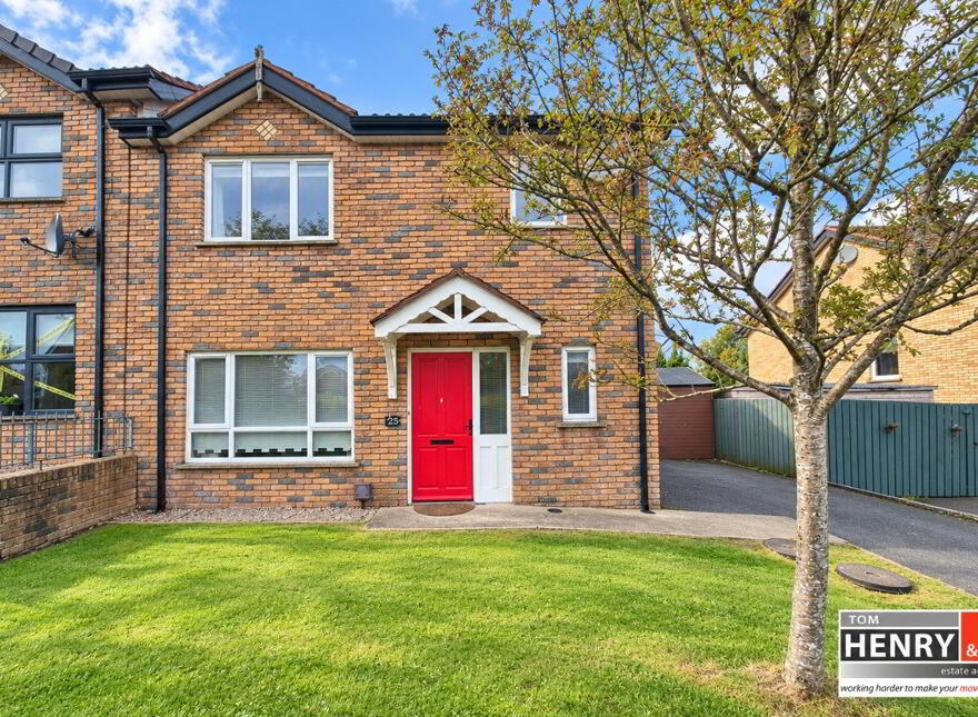 25 Hollyfields, Old Eglish Road, Dungannon, BT71 7BH photo