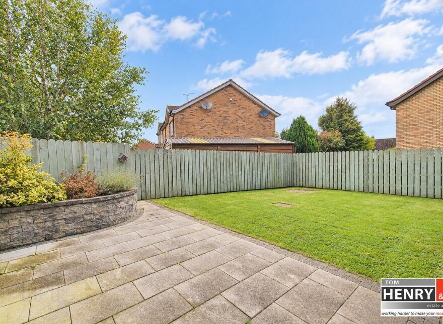 25 Hollyfields, Old Eglish Road, Dungannon, BT71 7BH