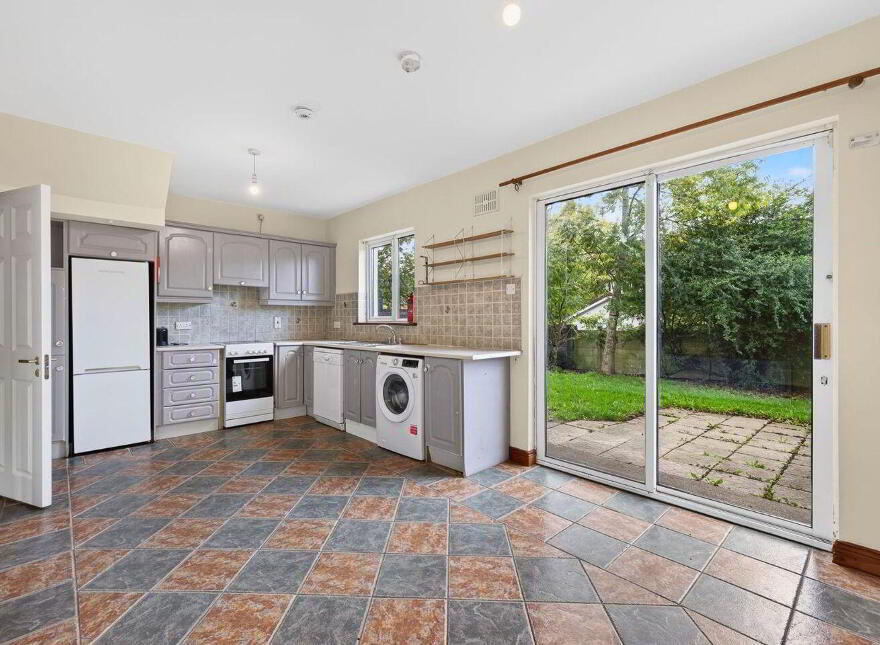 97 Burrin Manor, Tullow Road, Carlow Town, R93V8X3
