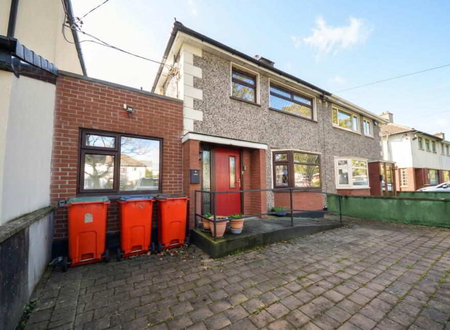 90 Shanliss Road, Santry, Dublin, D09F380