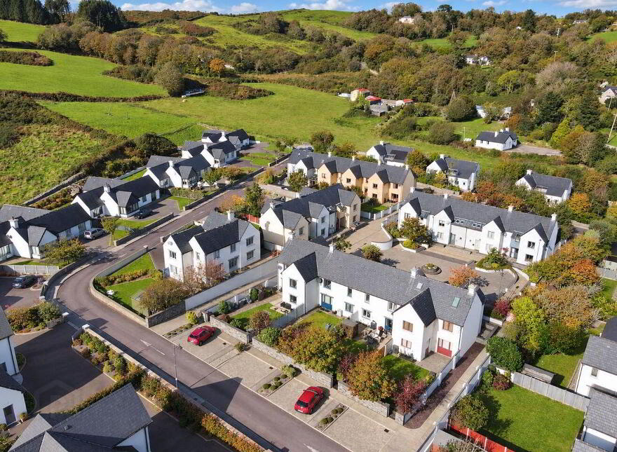 29 Páirc Na Fána, Union Hall, P81AK15