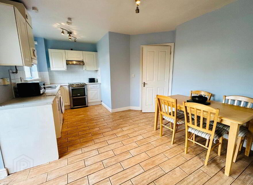 213 Castlecurragh Vale, Blanchardstown, Blanchardstown, D15