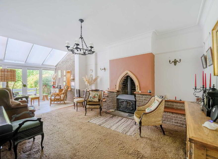 33 Knock Road, Belfast, BT5 6LA