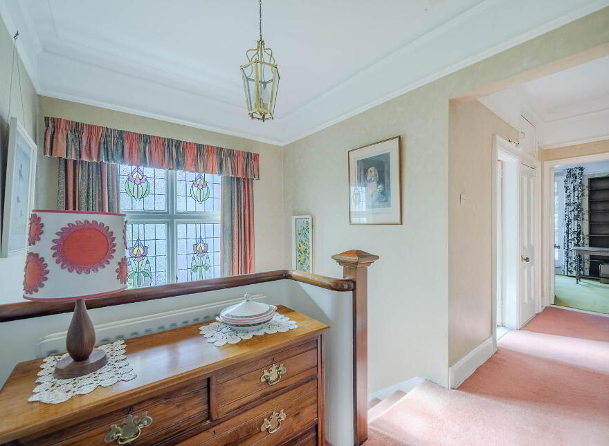 33 Knock Road, Belfast, BT5 6LA