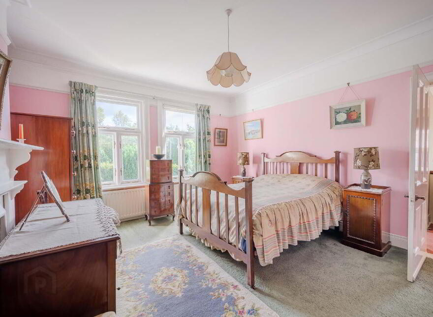33 Knock Road, Belfast, BT5 6LA