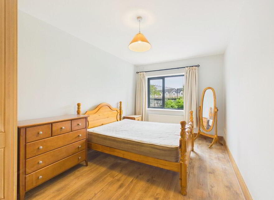 6 Dun Oran, Oranhill, Oranhill