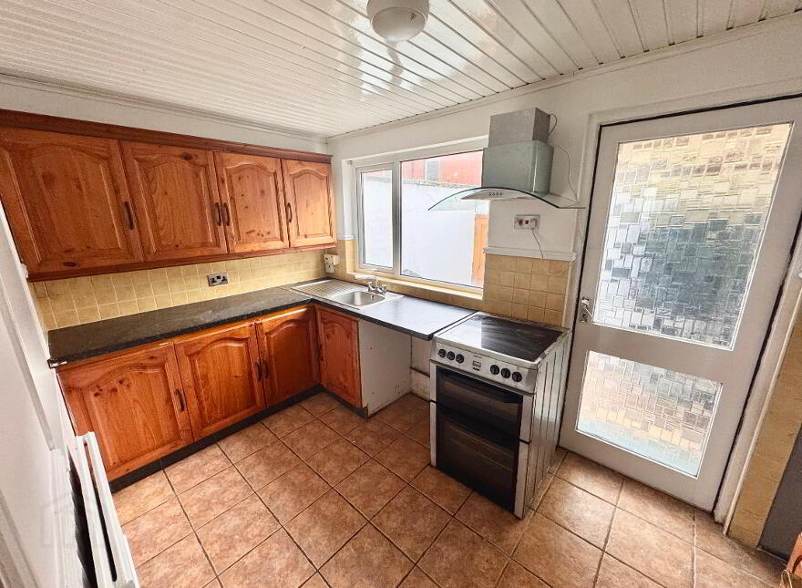 72 Bray Street, Belfast, BT13 3JB