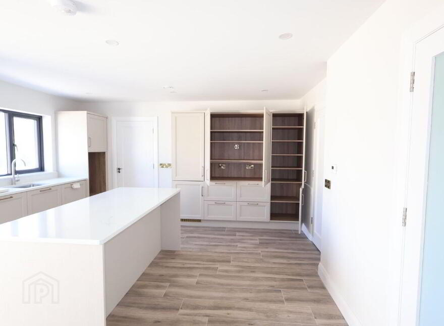 58 Rockwell, Ballina, F26D2F8