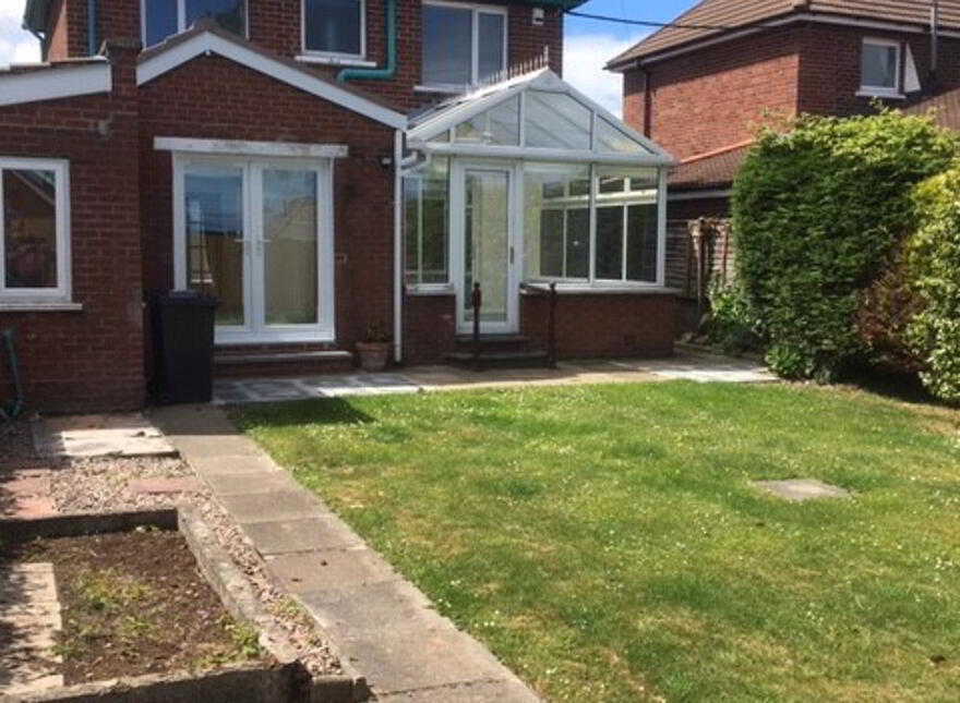 19 Downshire Gardens, Carrickfergus, BT38 7LW