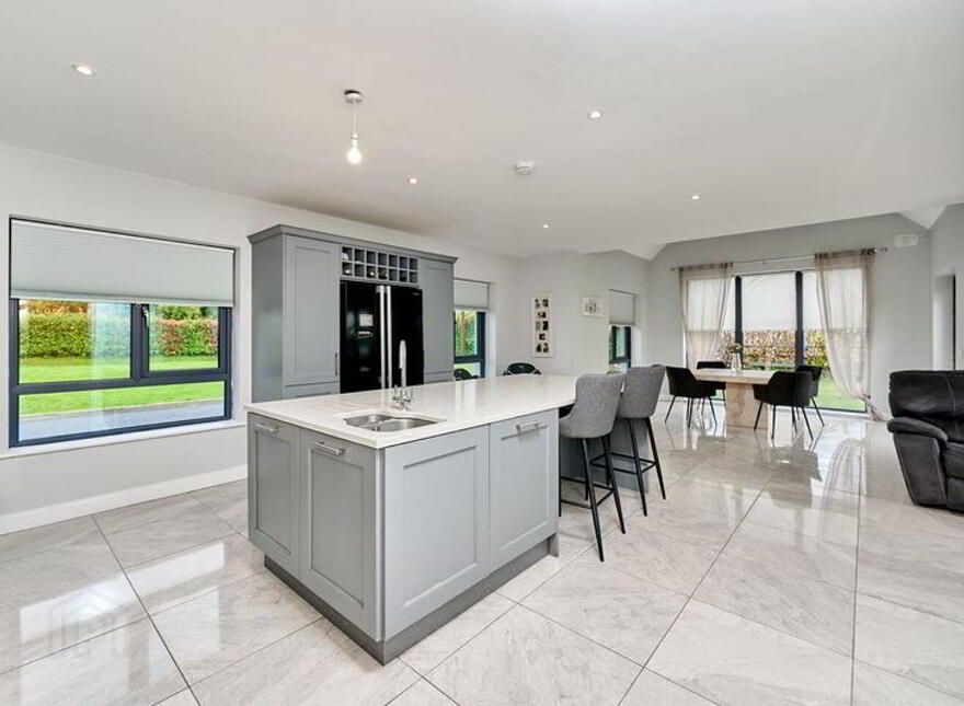 Longridge, Carbury, W91YXE1