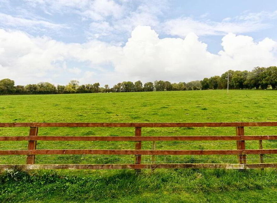 Longridge, Carbury, W91YXE1