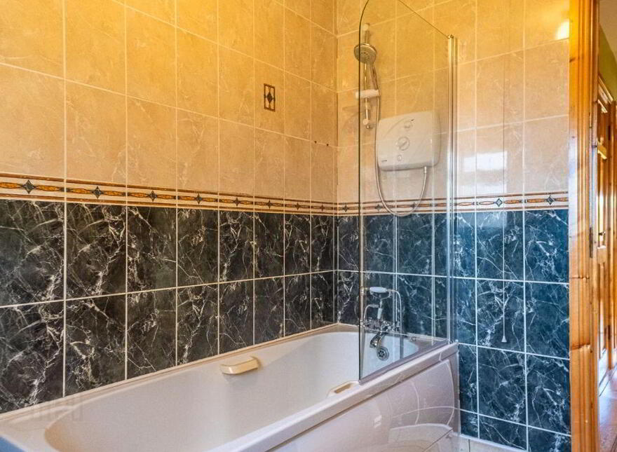 17 Loughan Hill, Drumlish, N39X622
