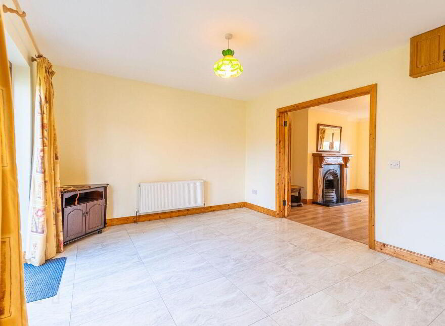 17 Loughan Hill, Drumlish, N39X622
