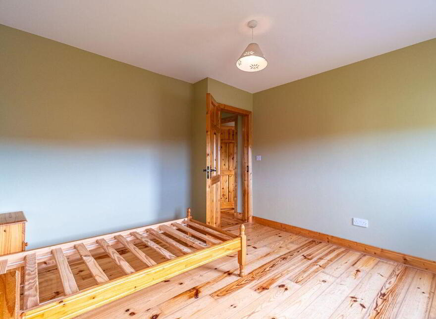 17 Loughan Hill, Drumlish, N39X622