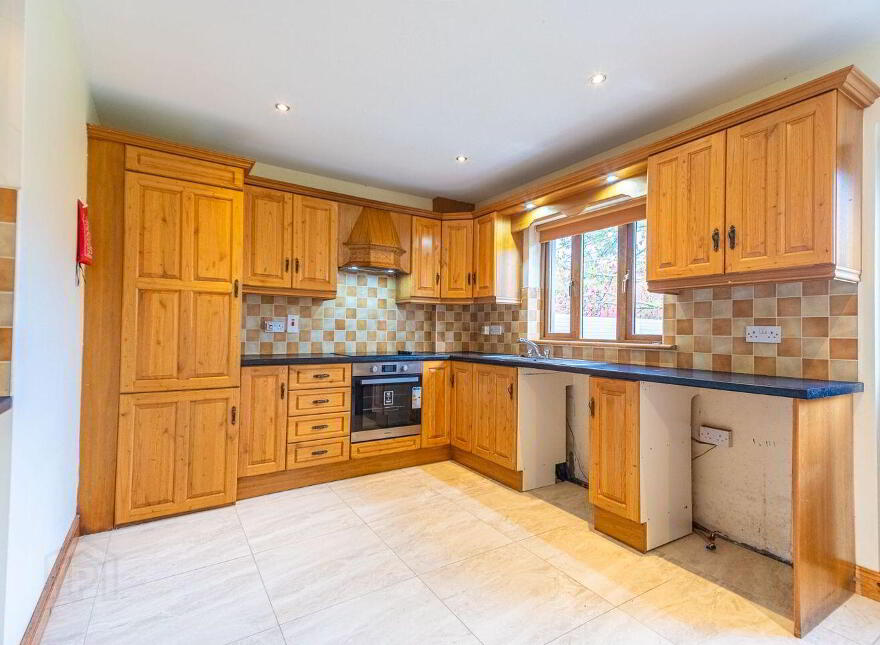 17 Loughan Hill, Drumlish, N39X622