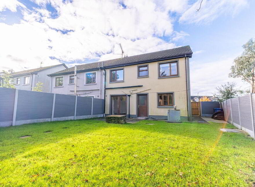 17 Loughan Hill, Drumlish, N39X622
