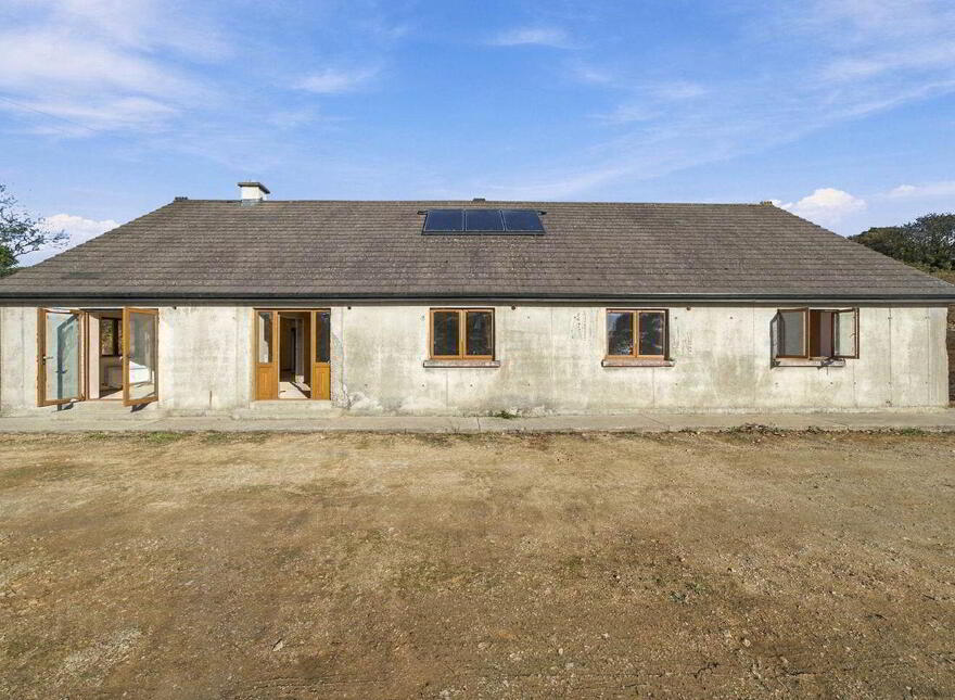 Ballincarrig, Tara Hill, Ballymoney, Y25HH04