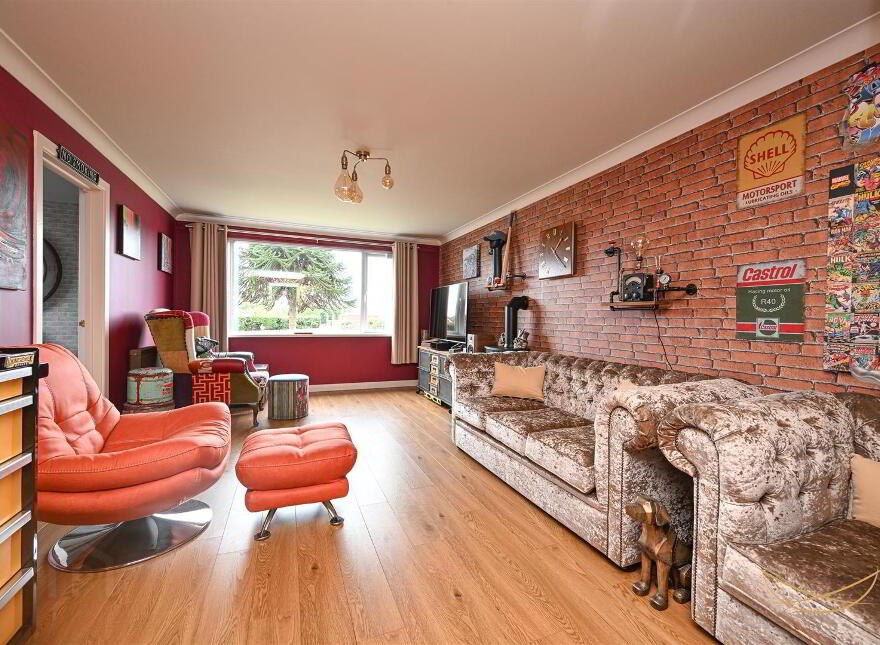 5 Carrickburn Court, Carrickfergus, BT38 7PQ