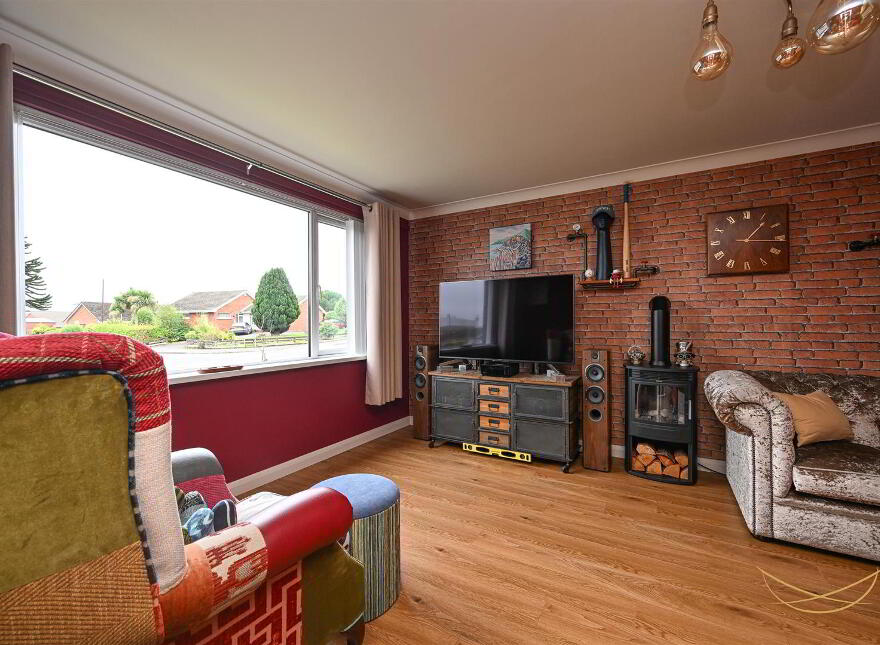 5 Carrickburn Court, Carrickfergus, BT38 7PQ