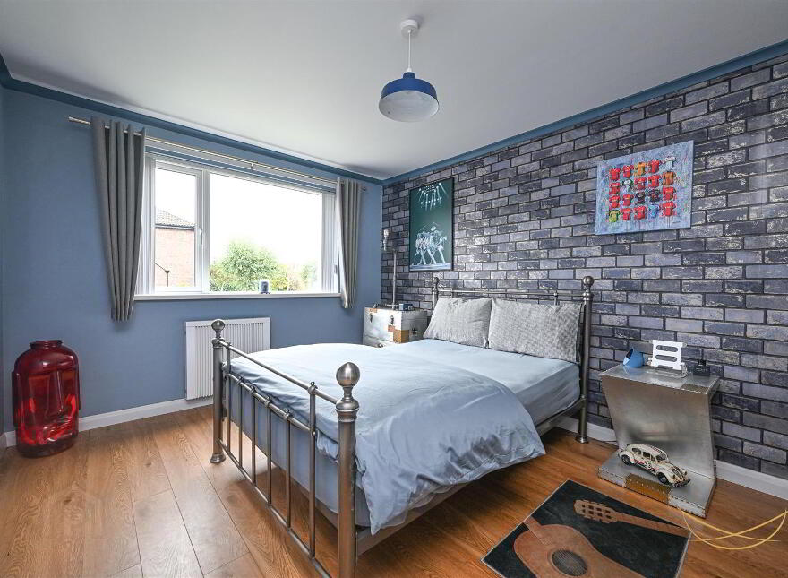 5 Carrickburn Court, Carrickfergus, BT38 7PQ