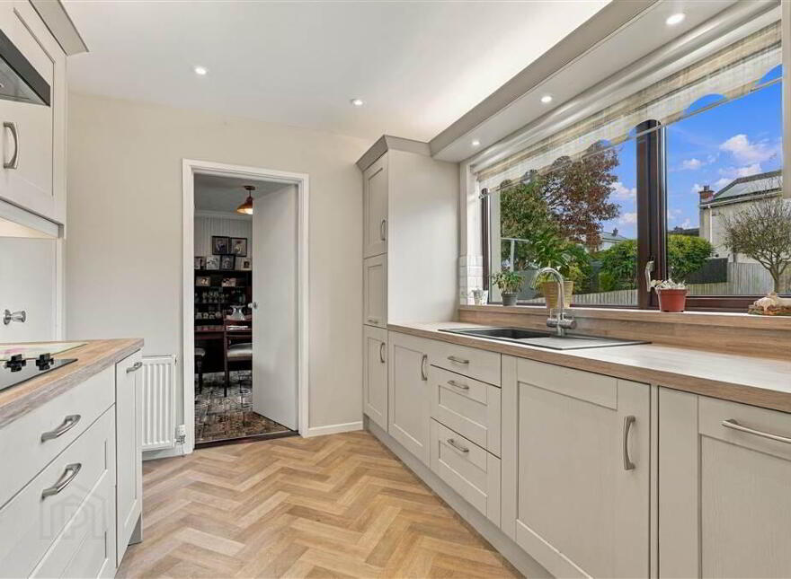 37 Old Cullybackey Road, Ballymena, BT43 5JP