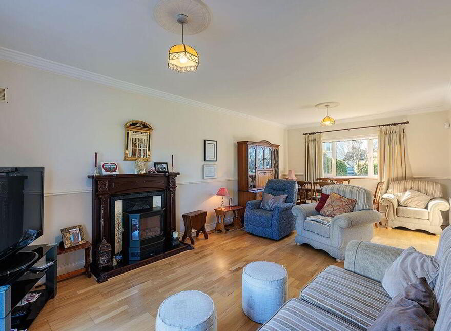 Withdean, 13 Strandside, Abbeyside, Dungarvan, X35TW80