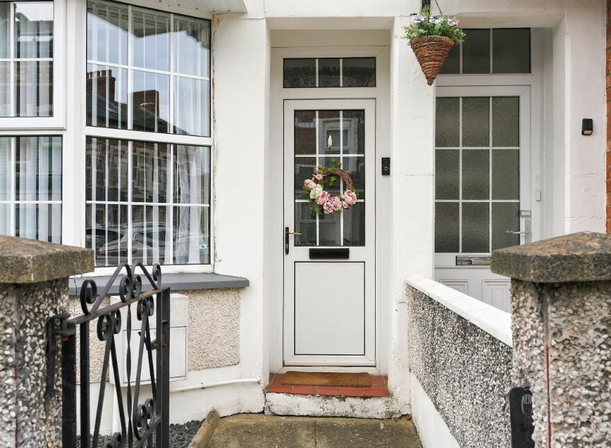 42 Portallo Street, Belfast, BT6 9BE