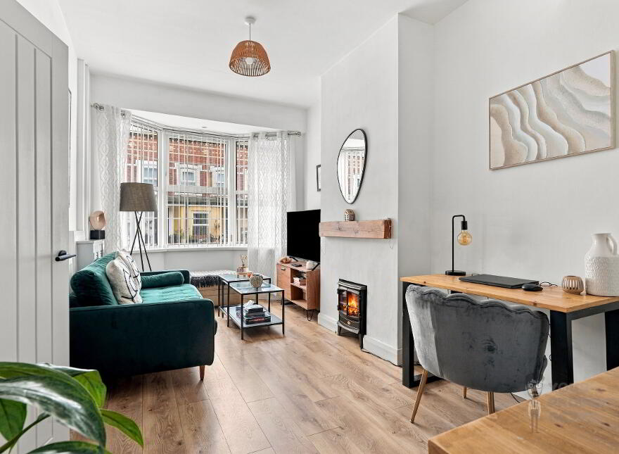 42 Portallo Street, Belfast, BT6 9BE
